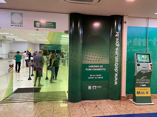Detran promove último sábado de força-tarefa no Pátio Central
