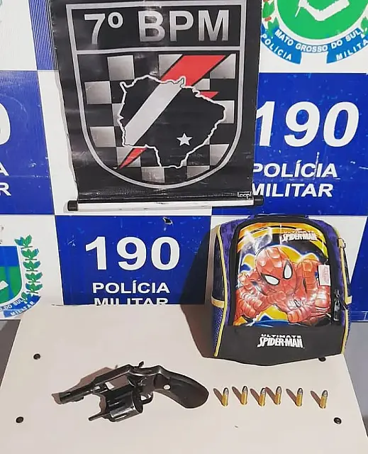 Homem é preso tentando vender arma na nova Aquidauana