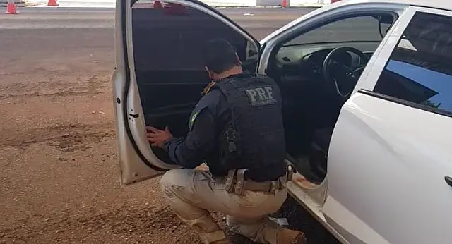 PRF/MS prende homem com 4 quilos de cocaína na BR-262 em Miranda