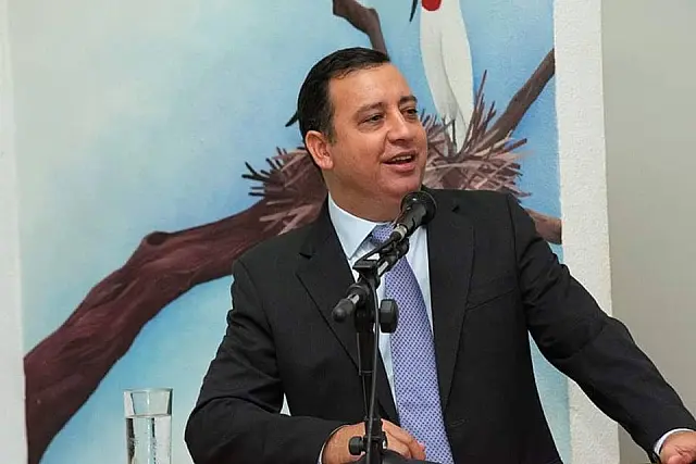 Prefeitura deposita salários nesta sexta-feira e finaliza ano com 13º pagos
