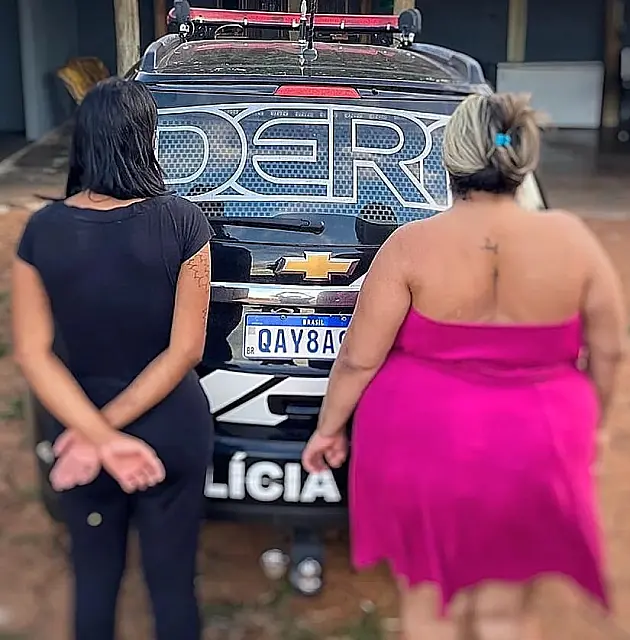 Garotas de programas são presas após 'arrastão' no trânsito