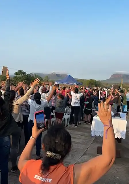 Louvor a Nossa Senhora Aparecida reúne milhares de fiéis em Aquidauana