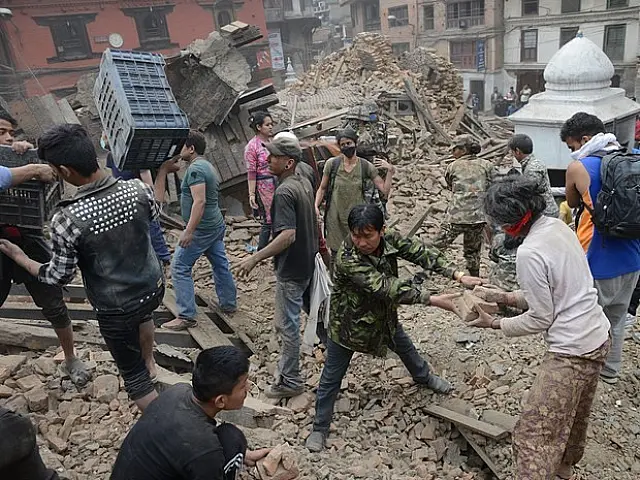 OMS mobiliza fundos para reabilitação de vítimas de terremoto no Nepal