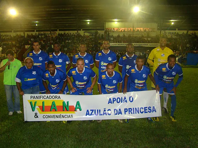 Azulão enfrenta o Comercial para esquecer derrota