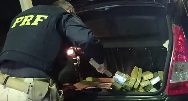 PRF apreende 74 kg de maconha e haxixe na BR-463