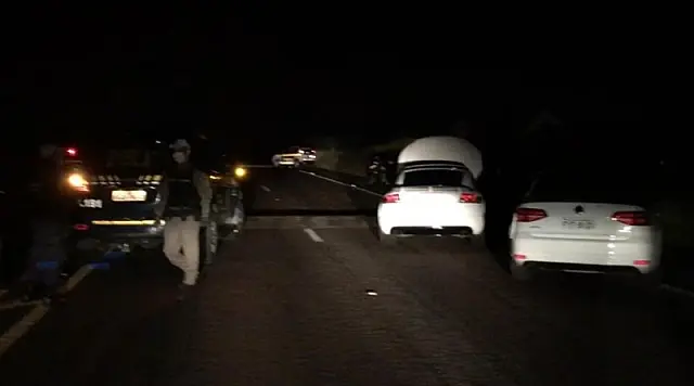 Polícia prende motoristas que tiravam racha de Jetta e Audi TT em rodovia de MS
