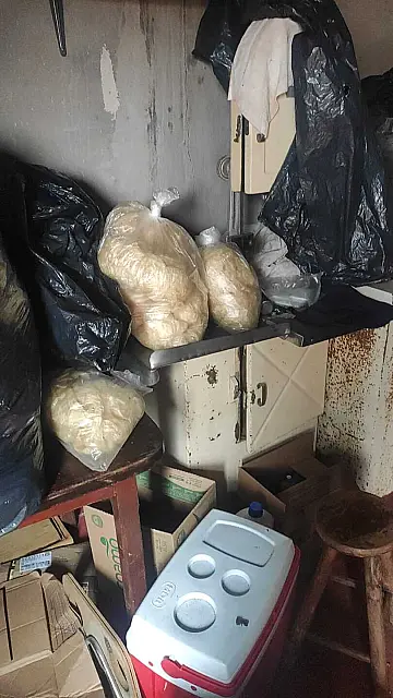 Homem é preso e polícia fecha produção ilegal de tripa