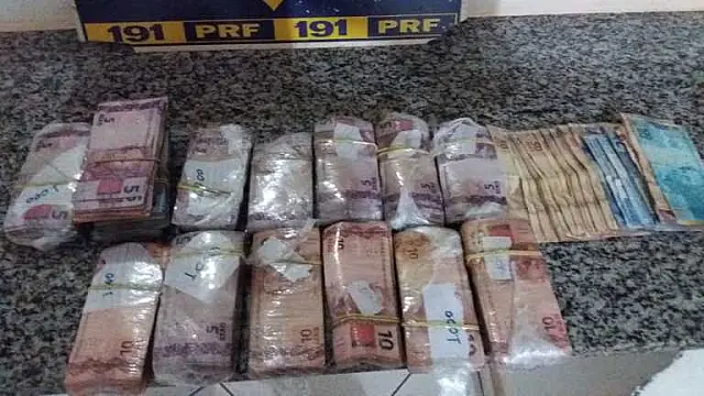 Mais de 12 mil reais são apreendidos pela PRF em Paranaíba