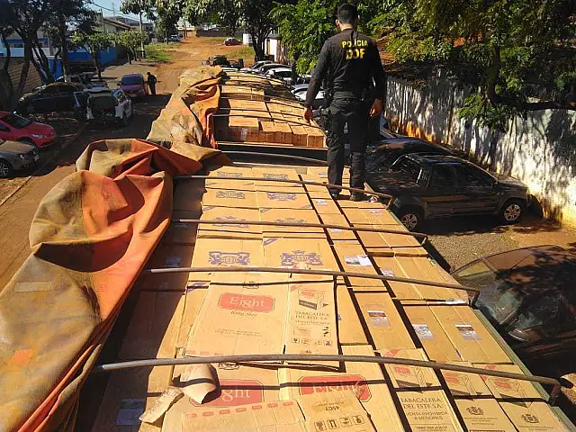 DOF apreende 45.000 pacotes de cigarros contrabandeados em MS