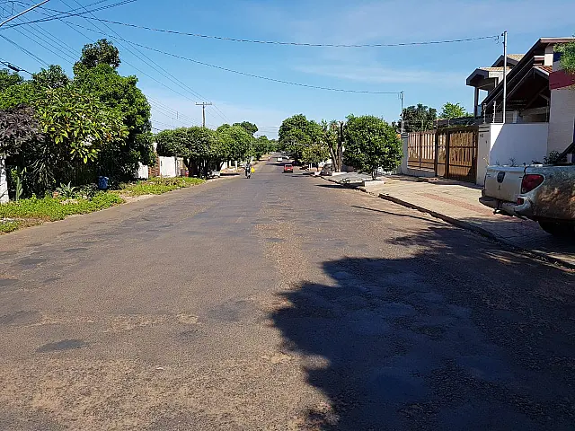 Ladrão entra residência e furta dinheiro, som, faca e chaves de dentro do veículo