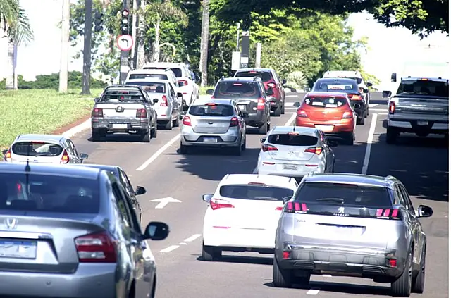 Agosto é mês do licenciamento de veículos com placas final 7 e 8