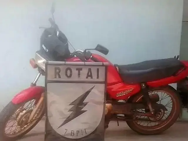 Após ser deixada com a chave no contato, moto é furtada por adolescente