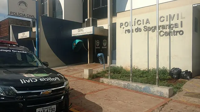 Homem é morto após ser esfaqueado por idoso de 84 anos