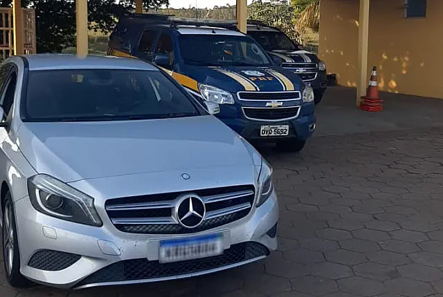 PRF/MS recupera veículo de luxo roubado no Rio de Janeiro
