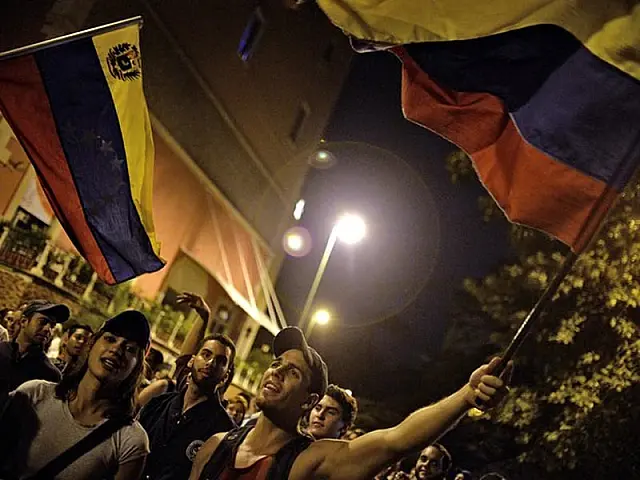 Oposição diz que vitória nas eleições é o 'início da mudança' na Venezuela