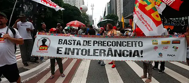 Pesquisadores debatem limites da independência