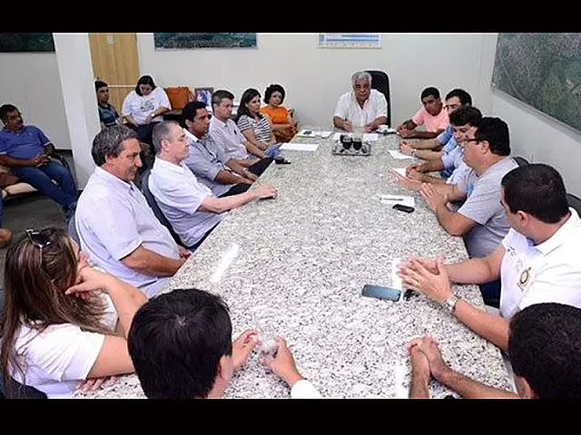 Reunião discute problemas do Hospital Regional de Aquidauana