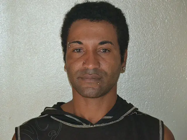 Homem com mandado de prisão é detido pela Rotai
