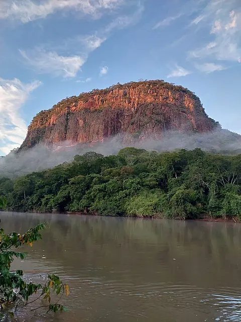 Sábado amanhece com sol entre nuvens e temperatura amena em Aquidauana