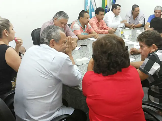 Comissões da Câmara se reúnem com instituições para discutir mapa da cidade