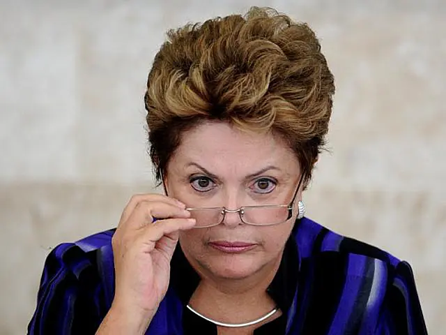 Dilma reúne coordenação política após manifestações de rua