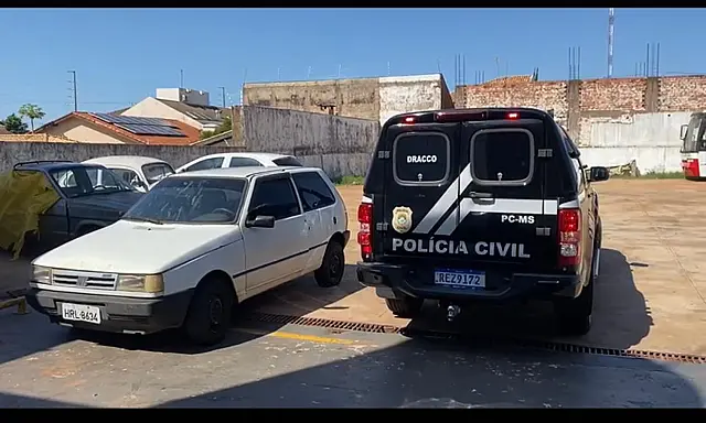 Polícia Civil recupera Fiat Uno na Capital