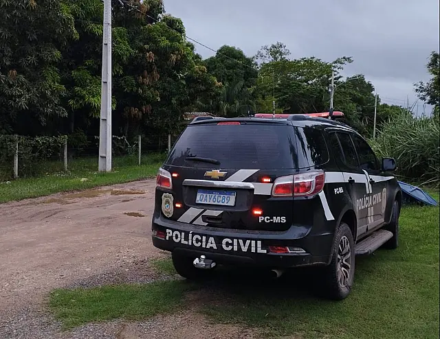 Sargento aposentado da PM é preso por estupro da neta em MS