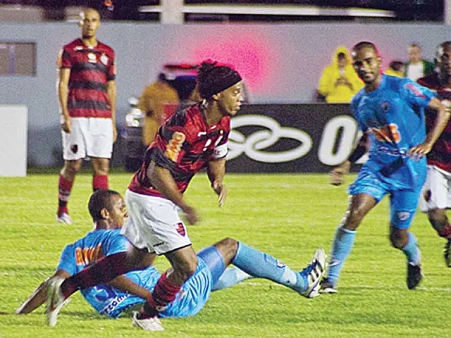 Flamengo vence o Londrina em amistoso