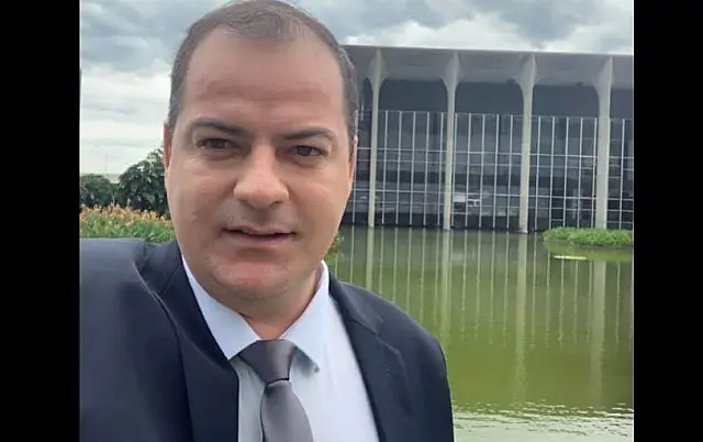 Corpo de ex-vereador morto a tiros ainda não chegou ao plenário