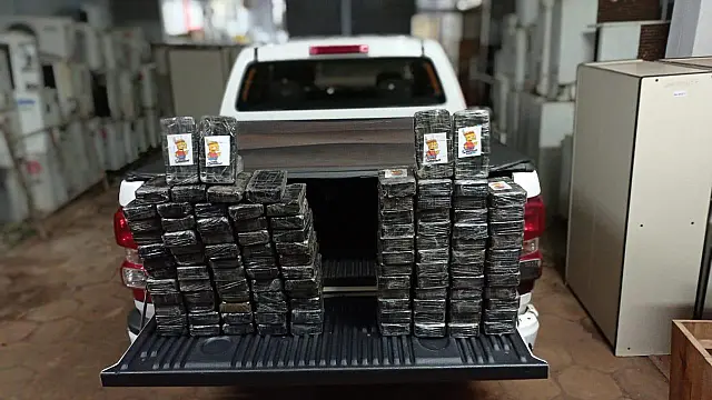 PF apreende de 116 kg de cocaína em Terenos