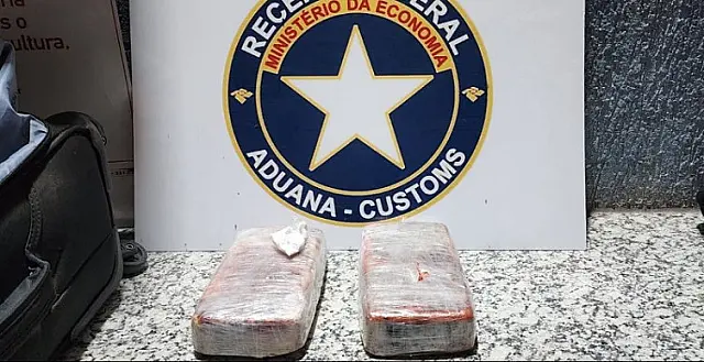 Boliviano é preso com cocaína durante fiscalização da Receita