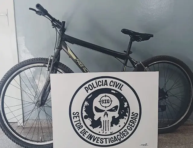 Polícia recupera bicicleta furtada e prende ladrão