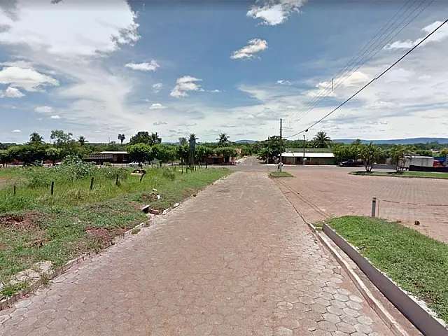 Funcionário de empresa de entrega é furtado depois de passar a noite em caminhão