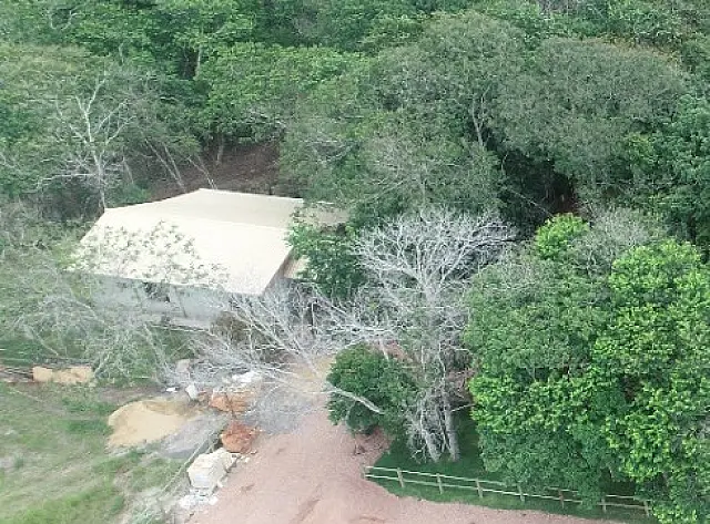 Dono de chácara é autuado por construir área de lazer às margens do Rio Verde