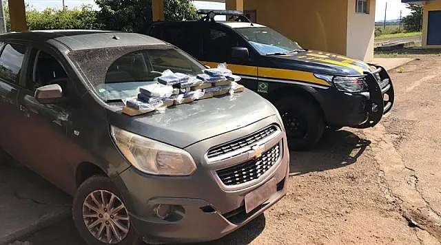 Motorista é preso com 20 quilos de cocaína escondida dentro do carro em Miranda