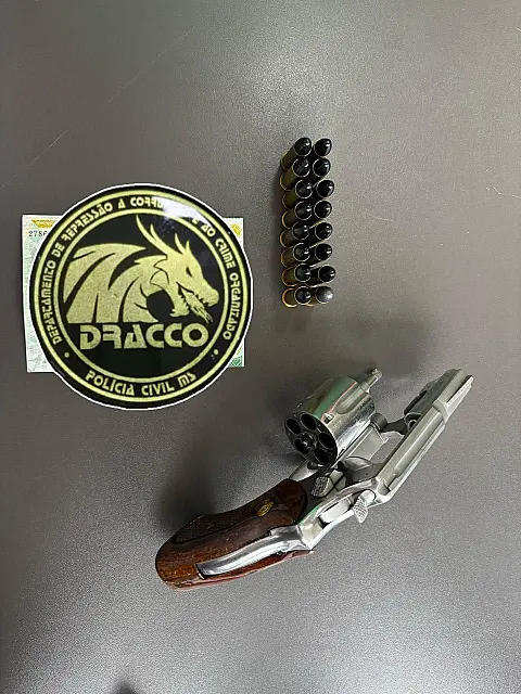 Homem é preso em flagrante por porte ilegal de arma de fogo em Campo Grande