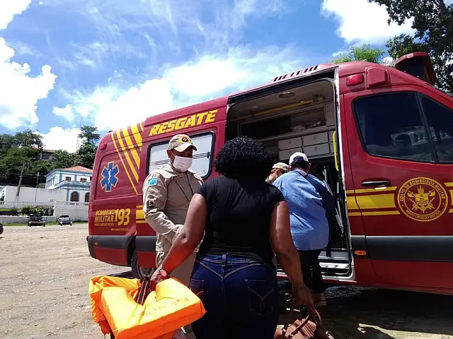 Bombeiros e IHP resgatam peão em região de difícil acesso no Pantanal