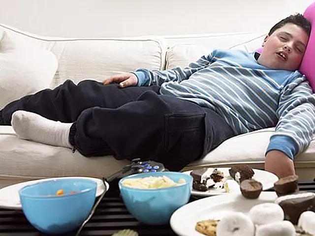 Dormir mal aumenta o consumo de alimentos calóricos