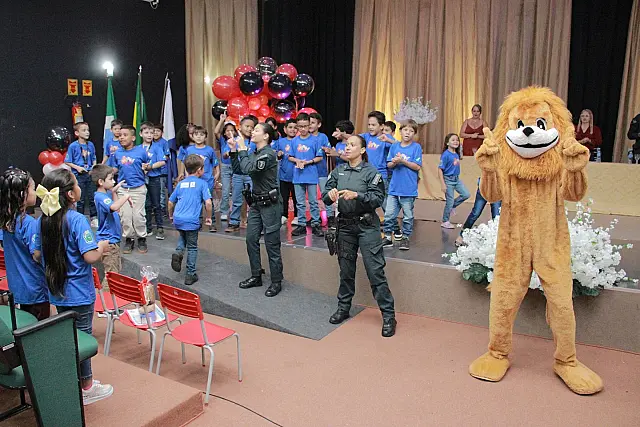 Cerimônia emocionante marca formatura do Proerd Kids em Anastácio