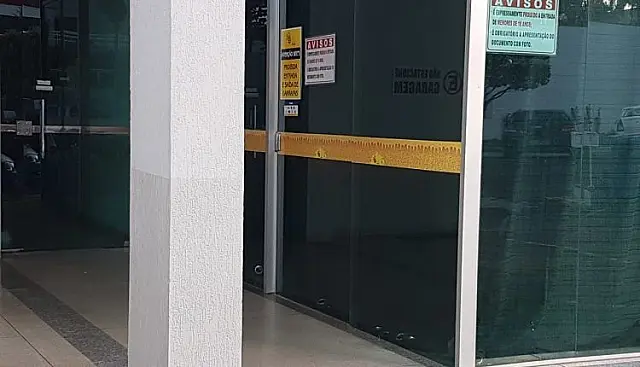 Mulher morre após passar mal em tabacaria