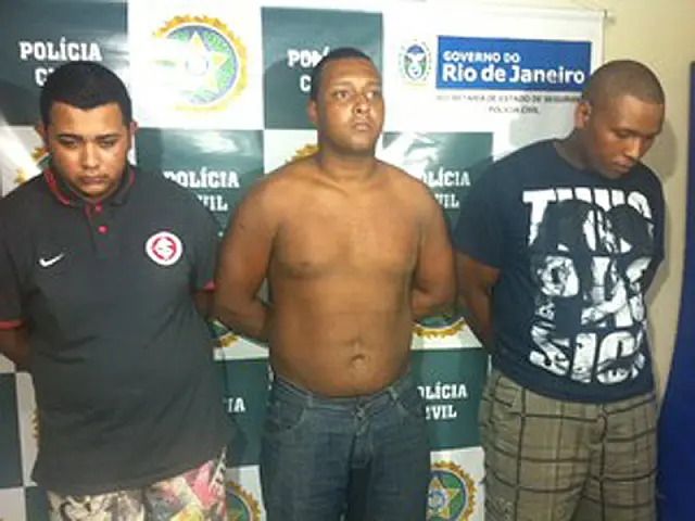 Estupro e roubo em van chocam até mesmo policiais experientes no Rio