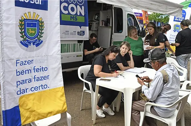 Consumidores podem ter orientações com Procon em unidade móvel na Capital
