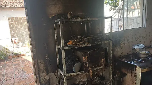 Incêndio atinge residência em Corumbá e Bombeiros alertam sobre riscos elétricos