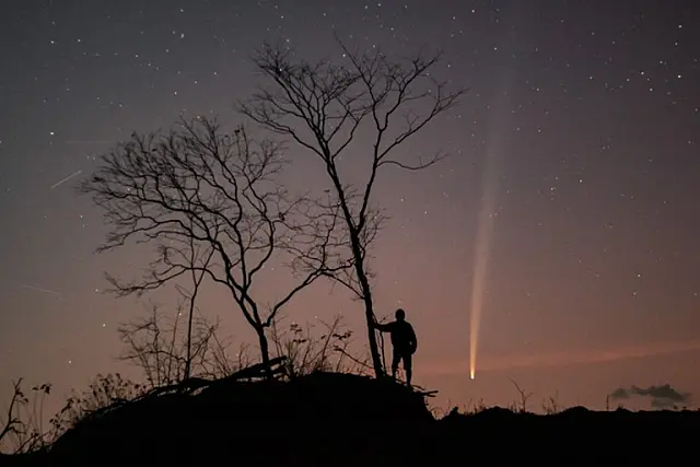 Eclipse lunar e chuva de meteoros: Confira os fenômenos astronômicos de 2025