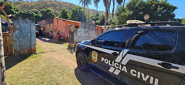 Carro de luxo furtado é encontrado em lava-jato de Corumbá