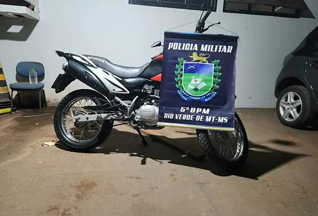 PM prende homem por direção perigosa e apreende moto em Rio Verde do MT