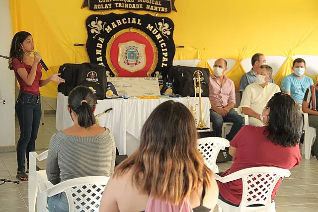 Anastácio realiza reunião da Banda Aglay e do Programa Bolsa Banda