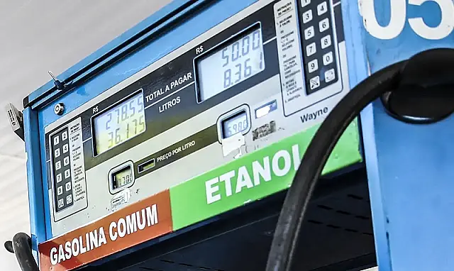 Conselho amplia para 32% mistura de etanol na gasolina por 180 dias