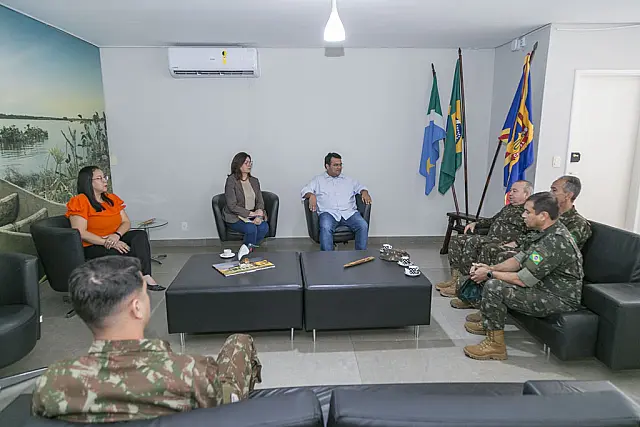 Militares de Aquidauana visitam Corumbá para orientar sobre a Junta Militar