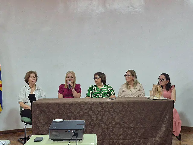 Anastácio participa de capacitação para elaboração do novo Plano Municipal de Educação